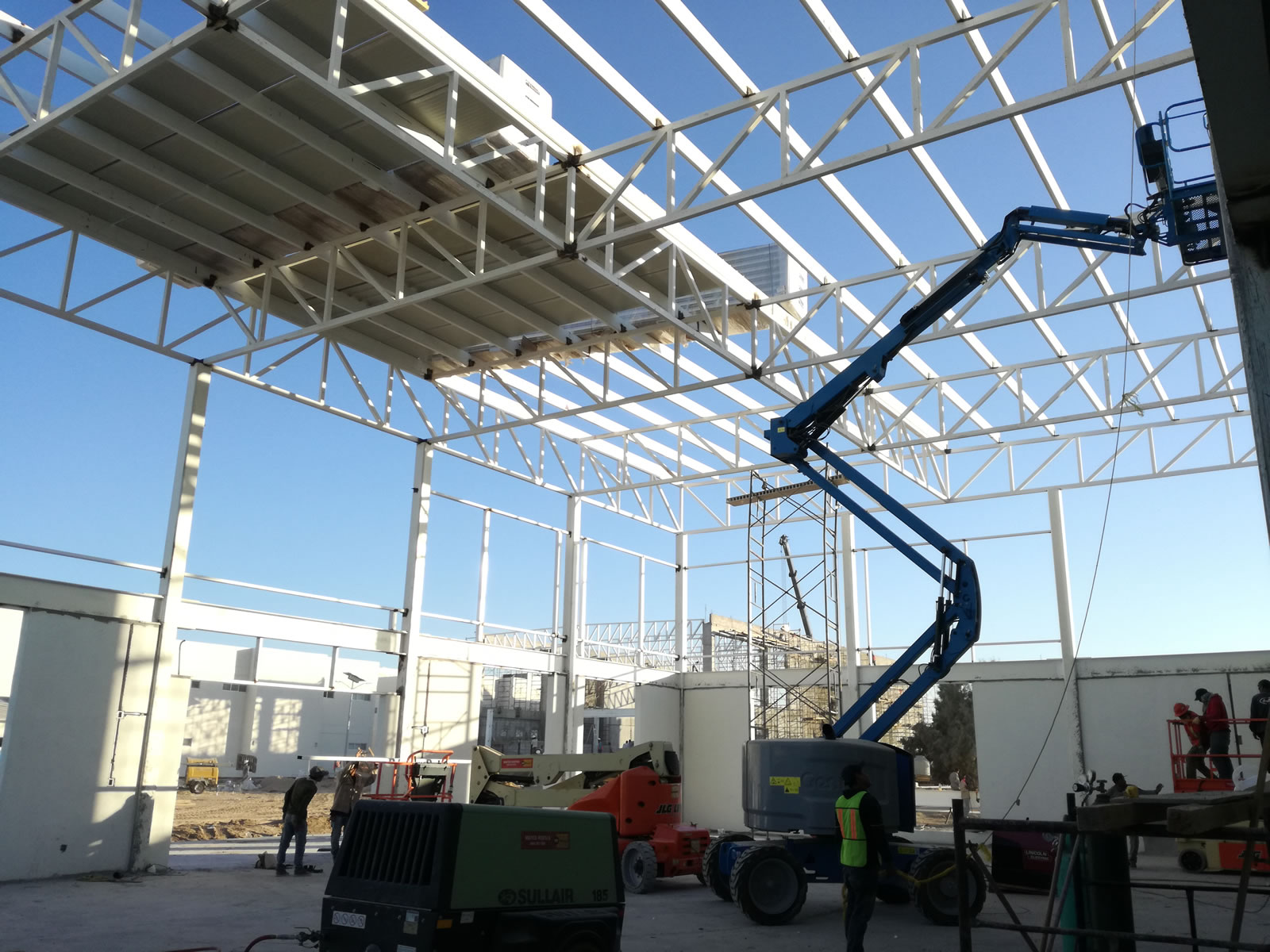 Centro de Convivencias - Obras Complementarias Escuela de Aviación